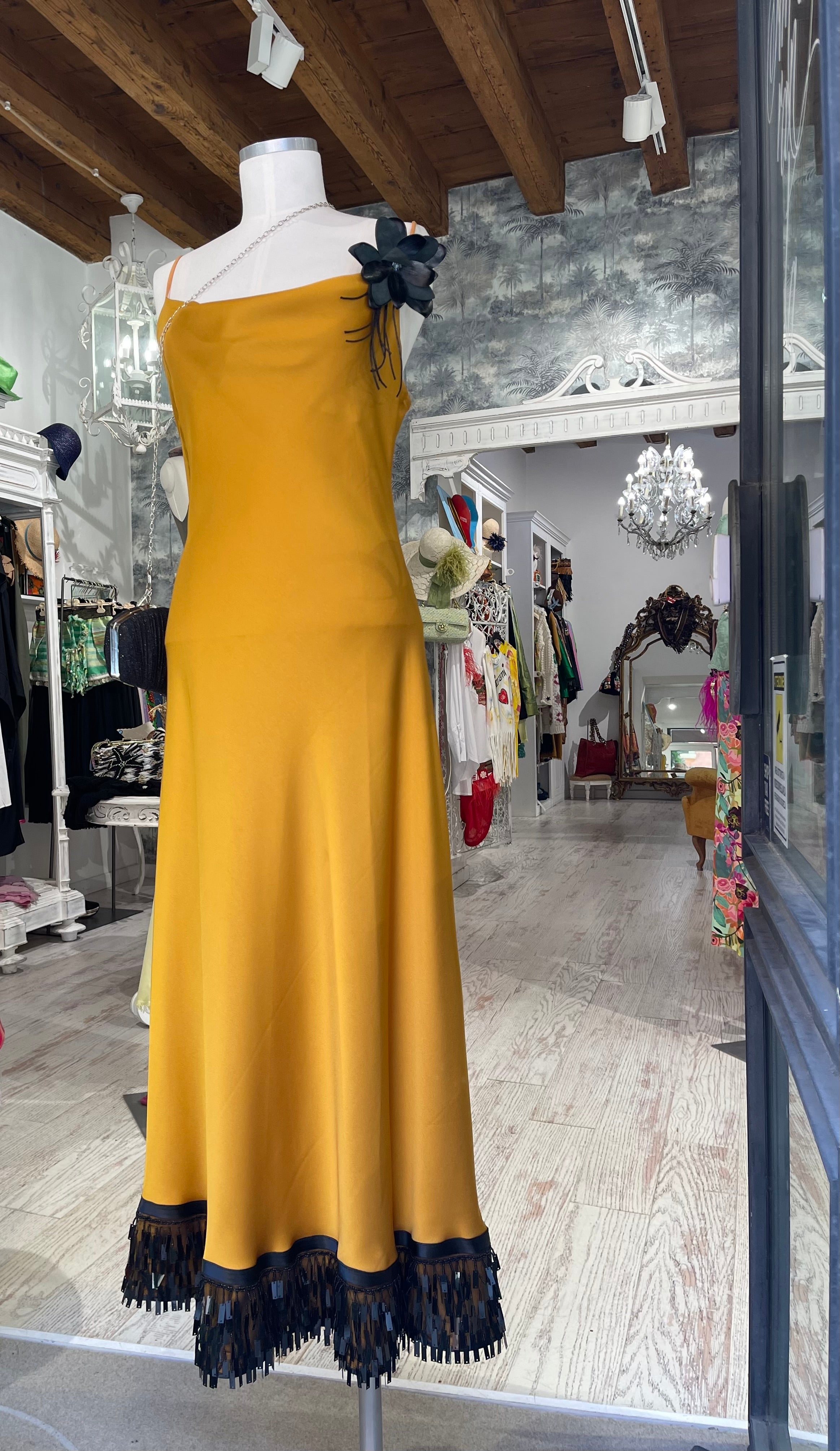 Abito sottoveste giallo ocra