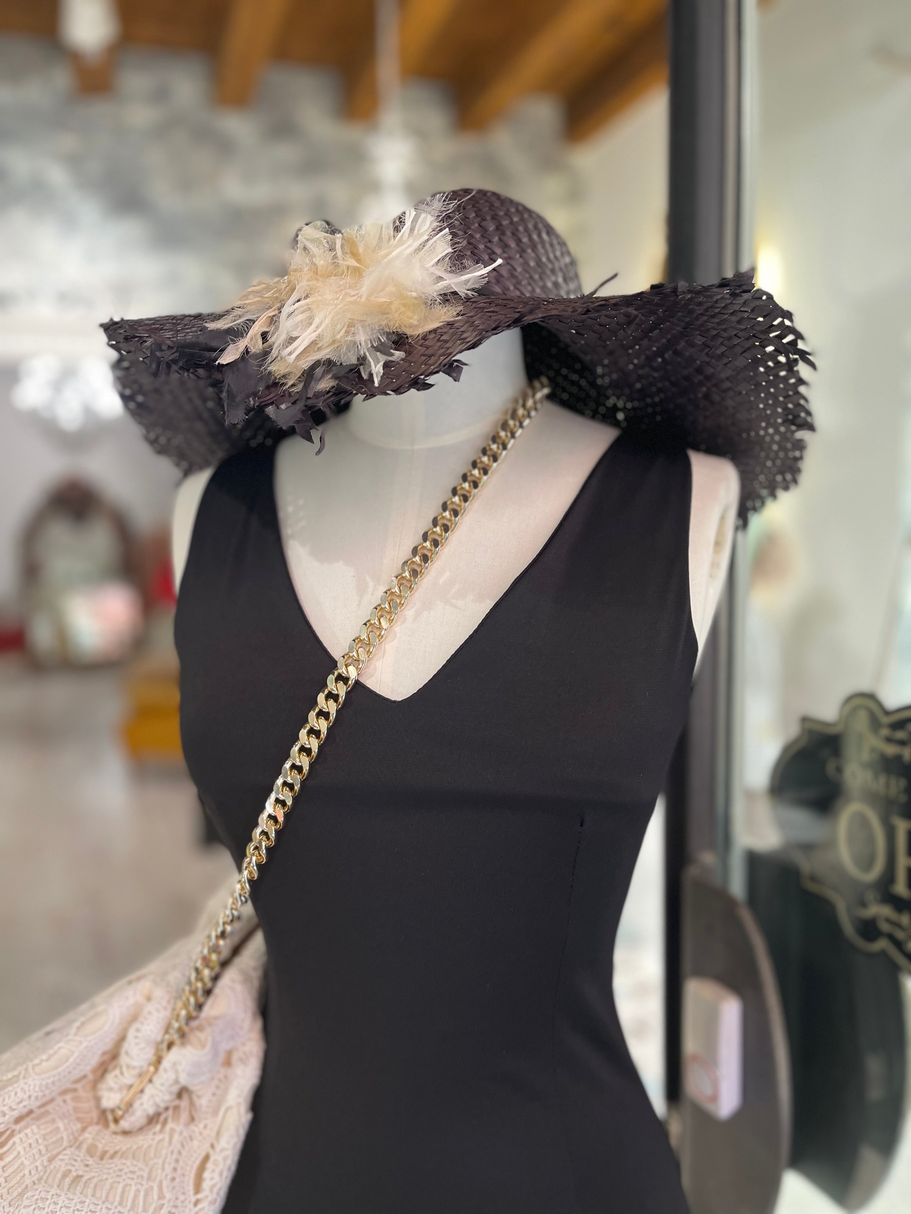 Cappello nero paglia