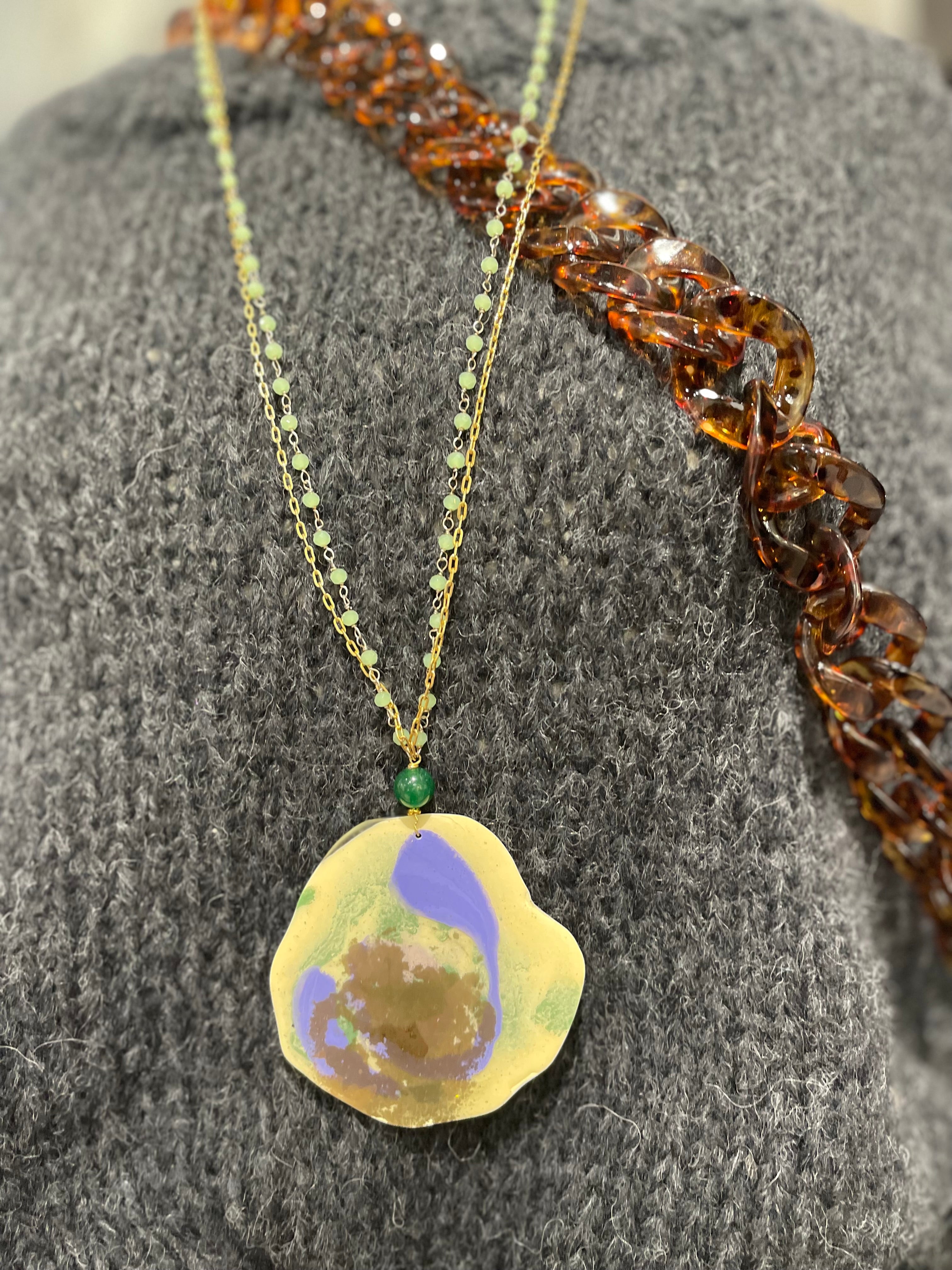 Collana rosario in resina glicine