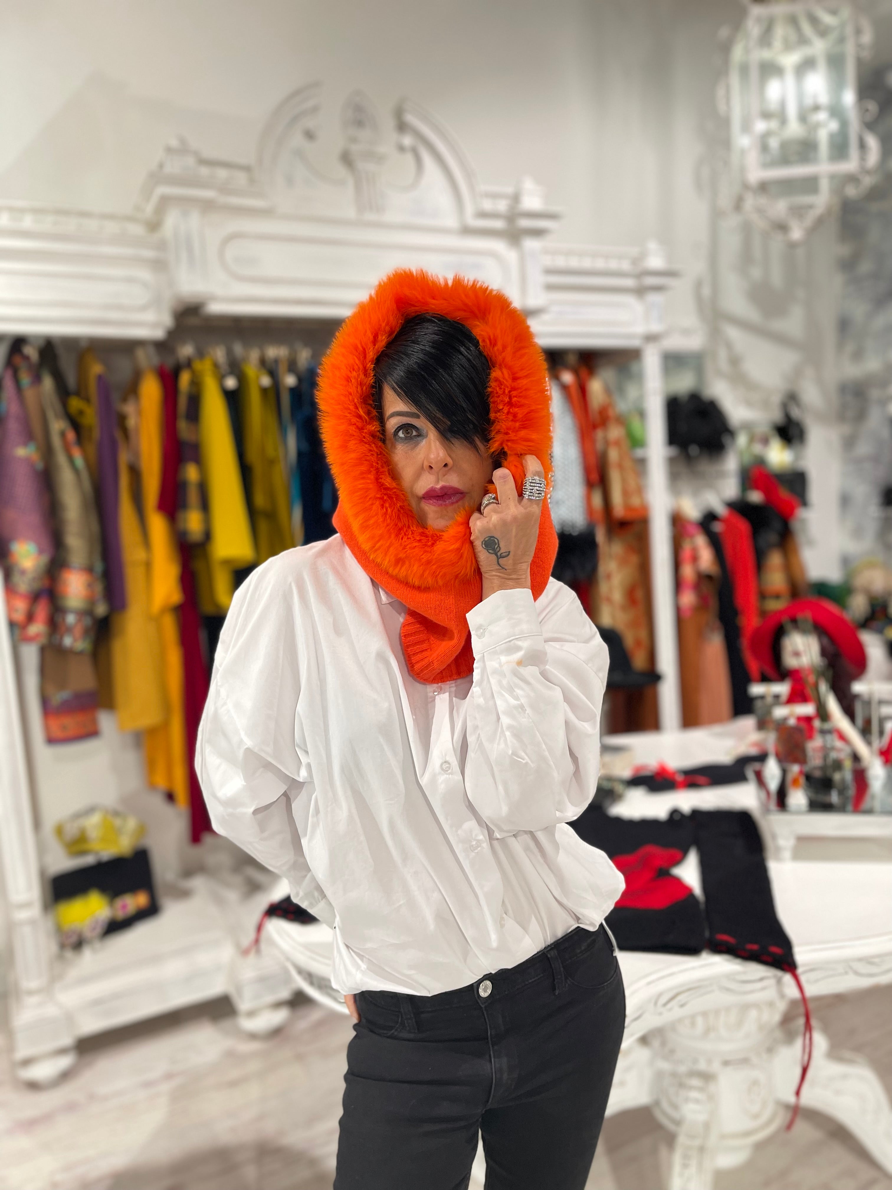 Cappuccio in cashmere Arancio