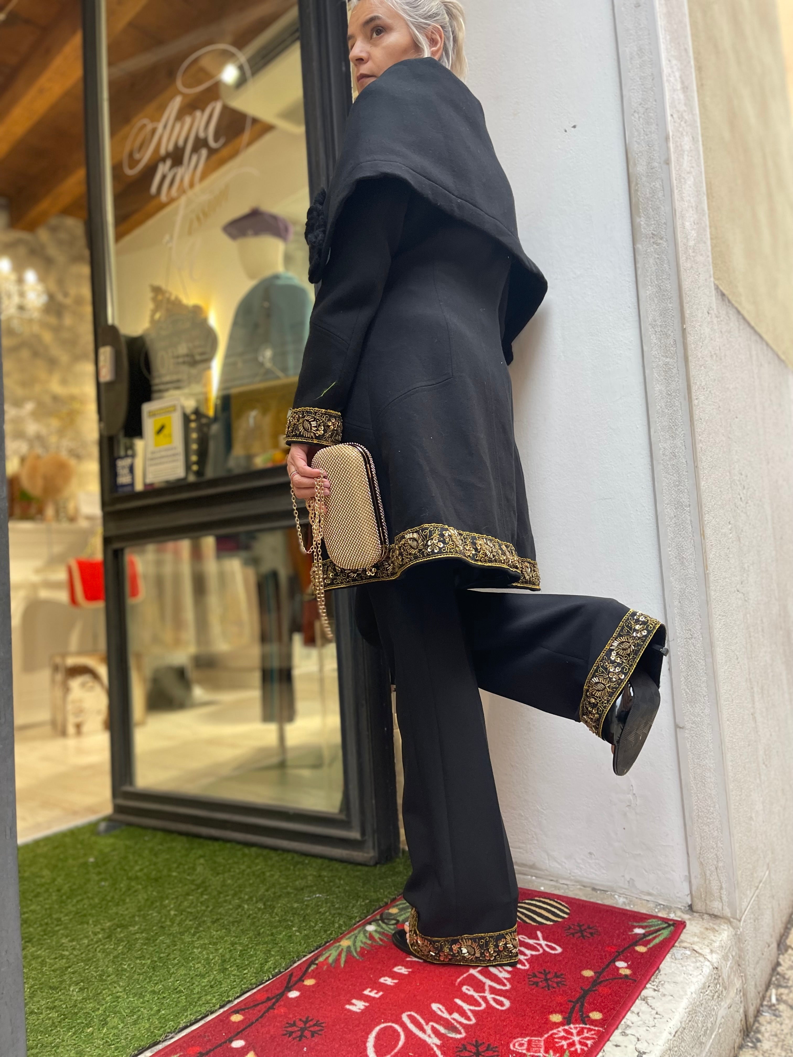 Pantalone ricamo