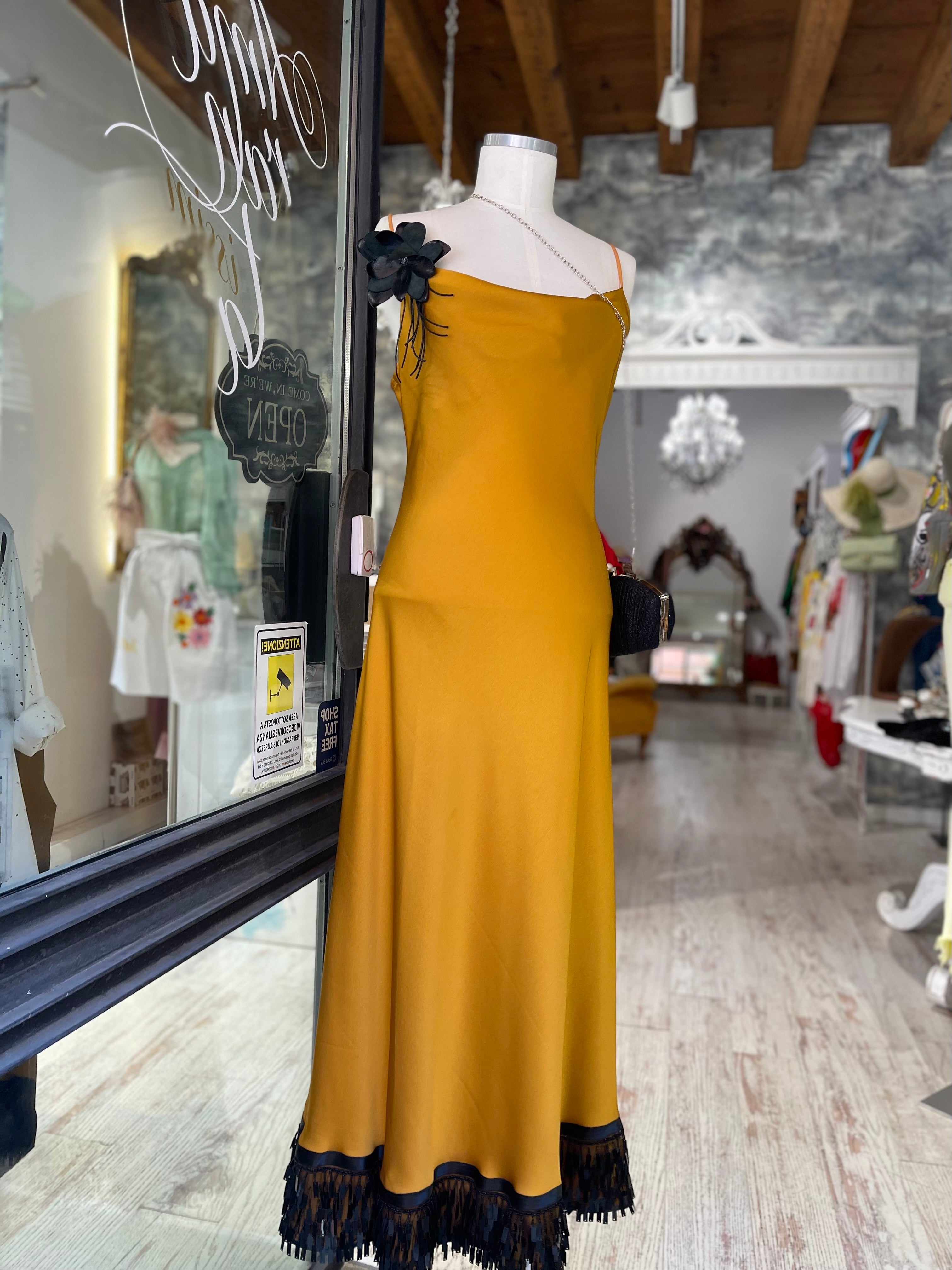 Abito sottoveste giallo ocra