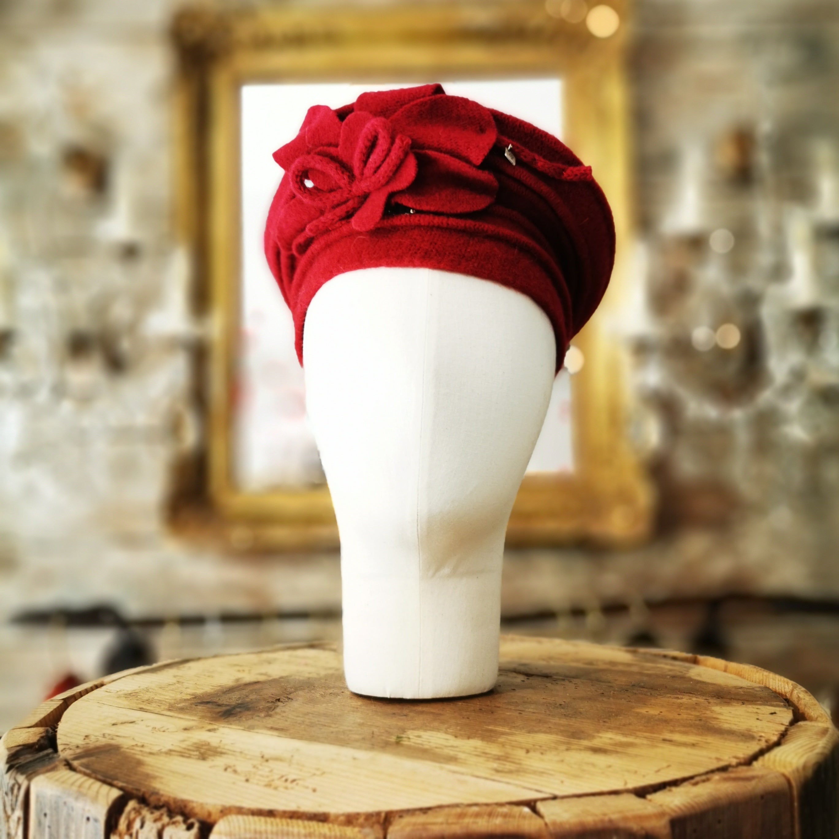 Basco in lana Bordeaux