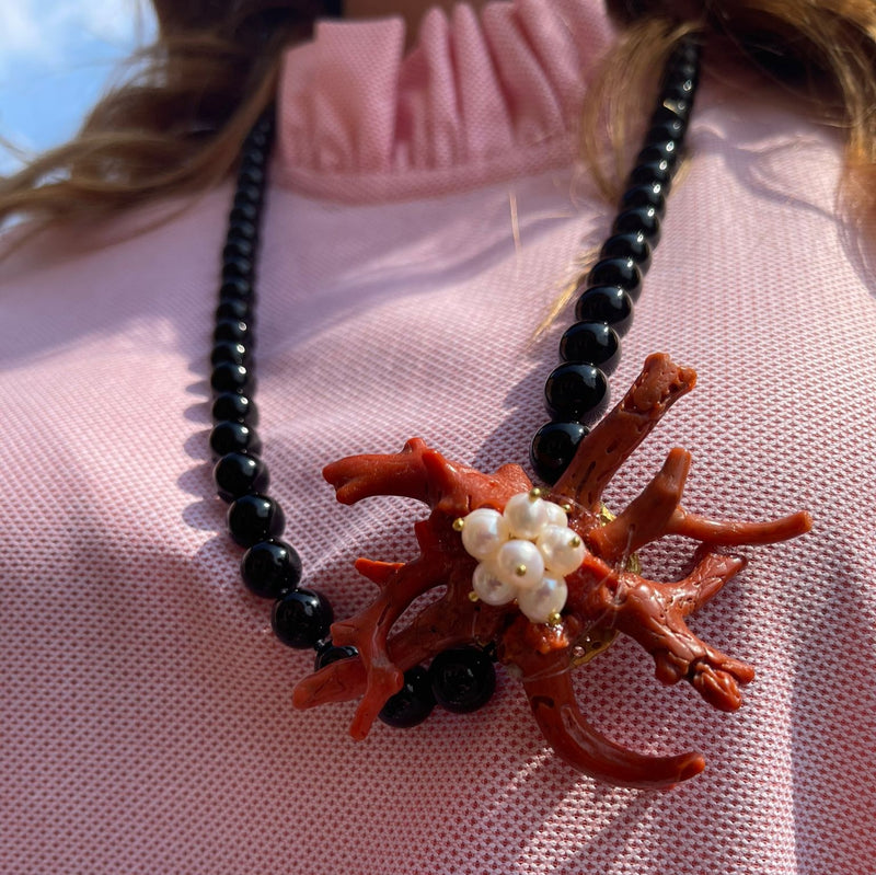 Collana Onice e corallo amarantissima