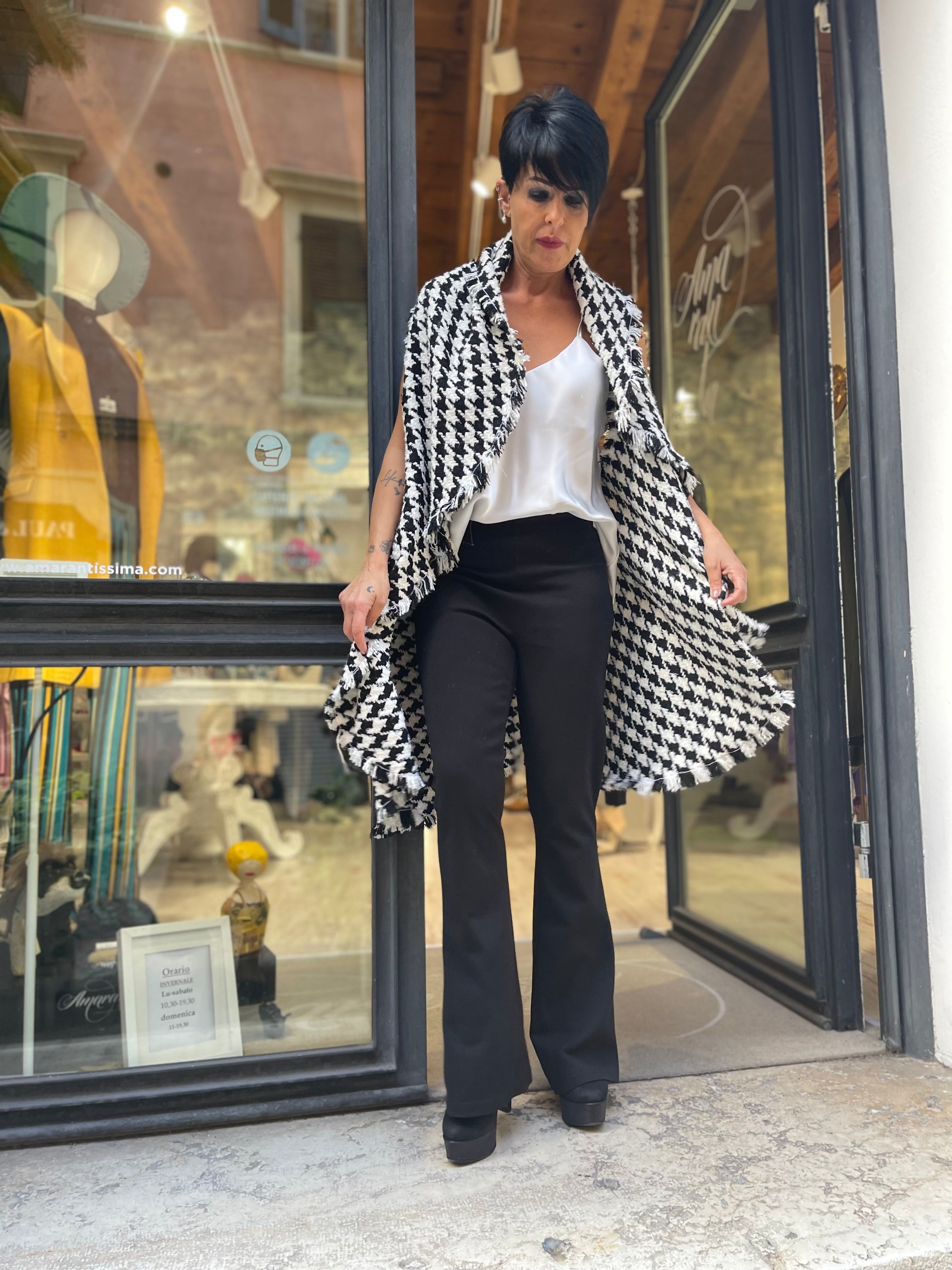 Gilet in tweed di lana Amarantissima