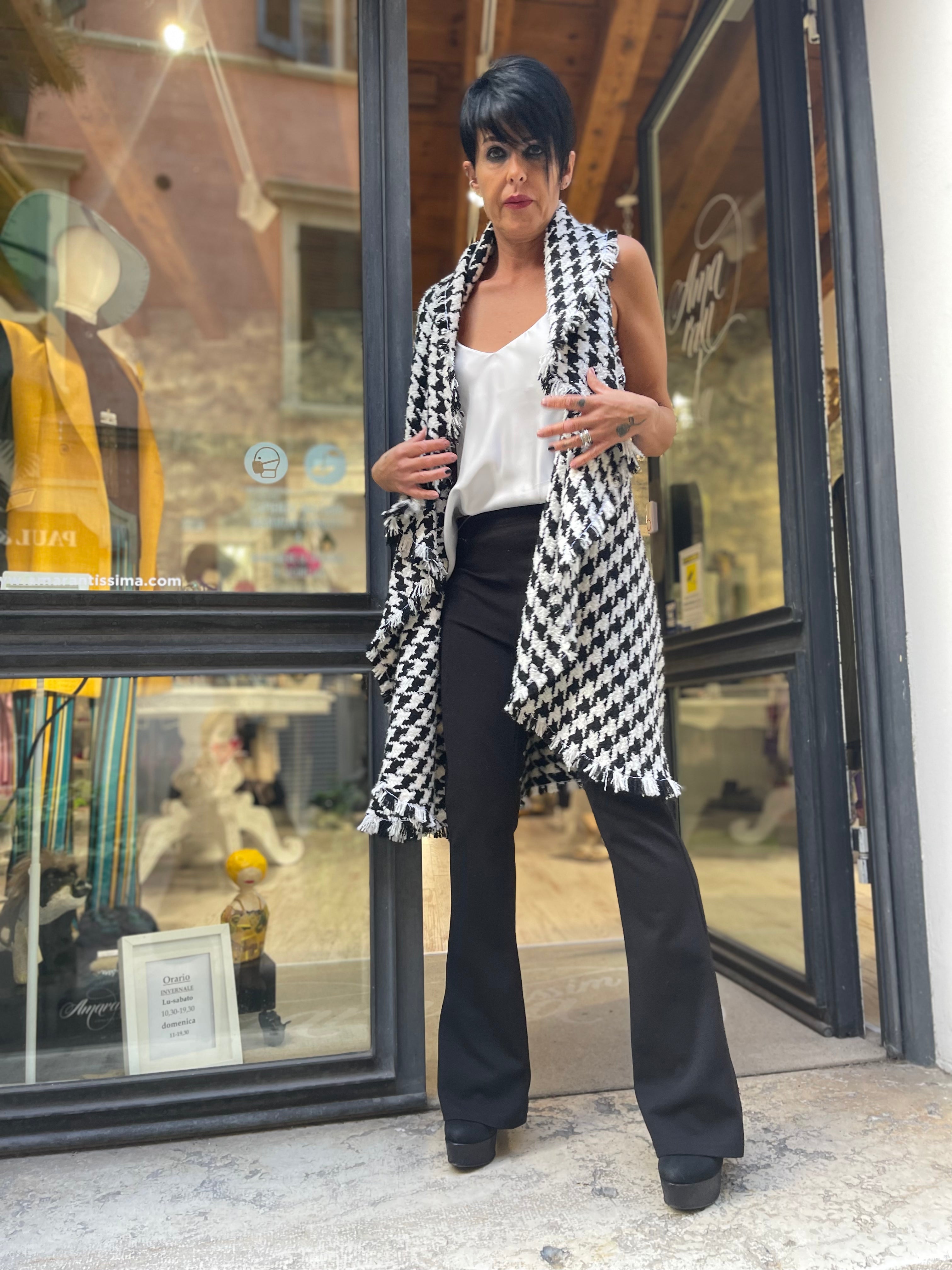 Gilet in tweed di lana Amarantissima